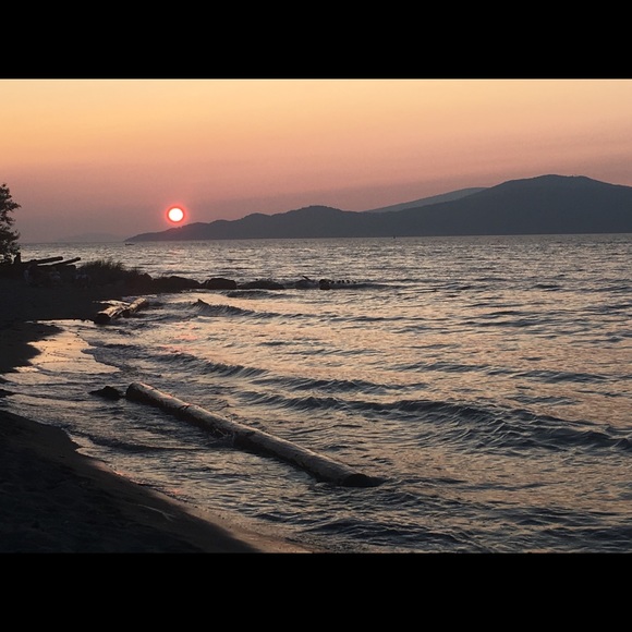 Meet your Posher, Stefanie - Picture 1 of 1